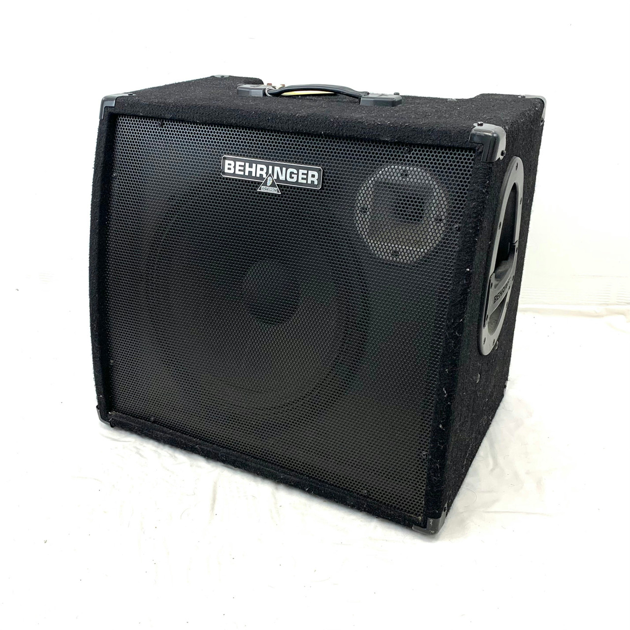 Used Behringer ULTRATONE K3000FX Keyboard Amps Keyboard Amps
