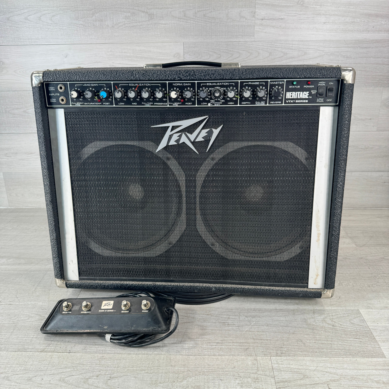 Used Peavey Heritage VTX 212 - 2 x 12-inch 130-watt Guitar Combo