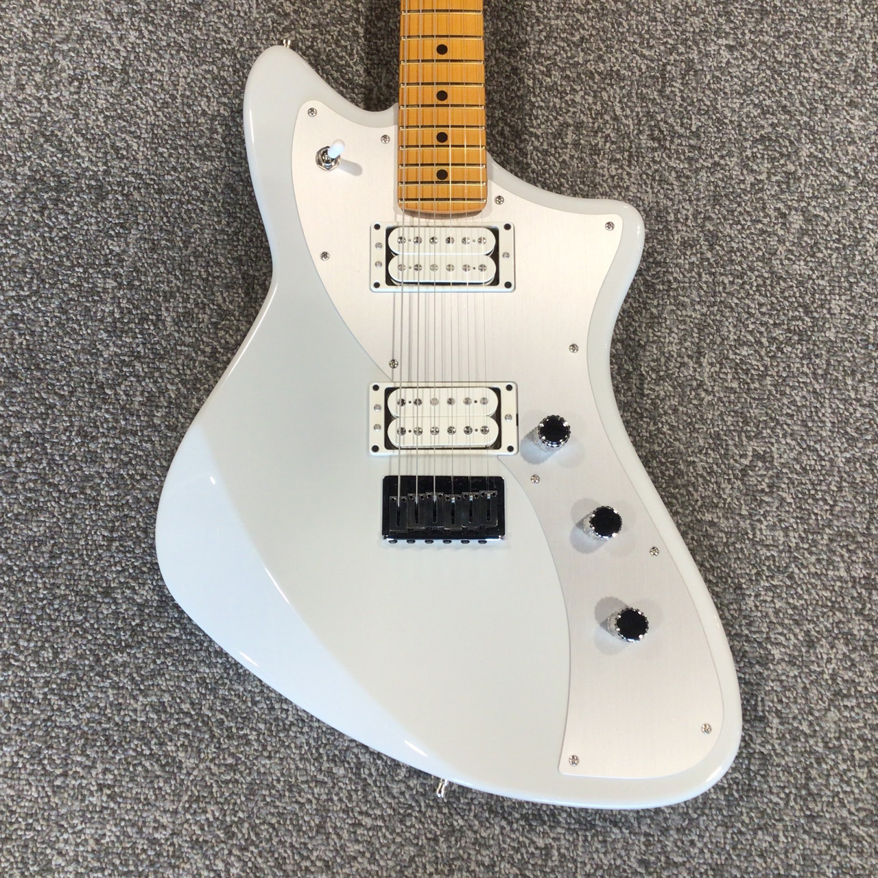 Used 2025 FENDER AMERICAN ULTRA II METEORA Electric Guitar