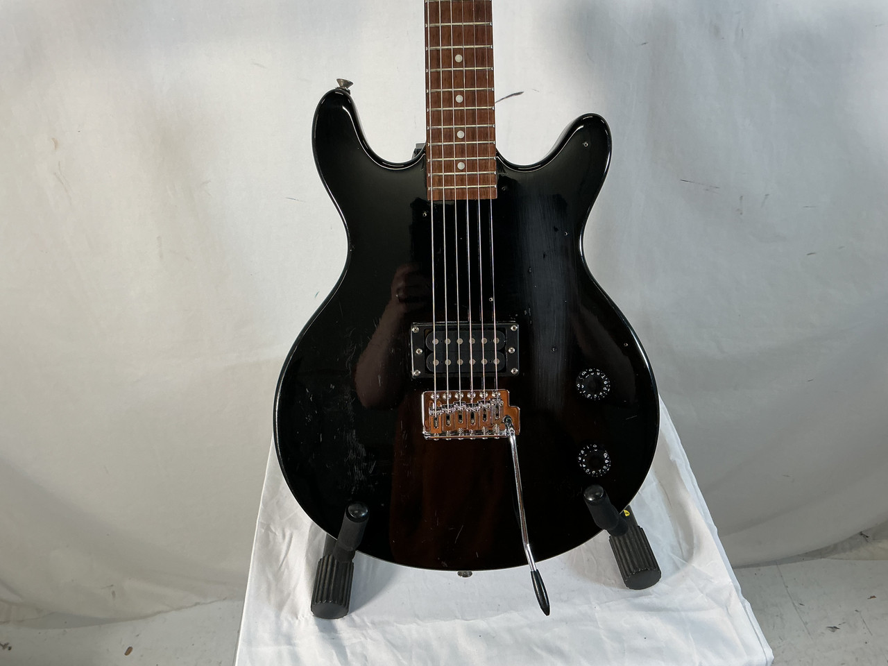 Is Lyx a good guitar brand? A clear overview