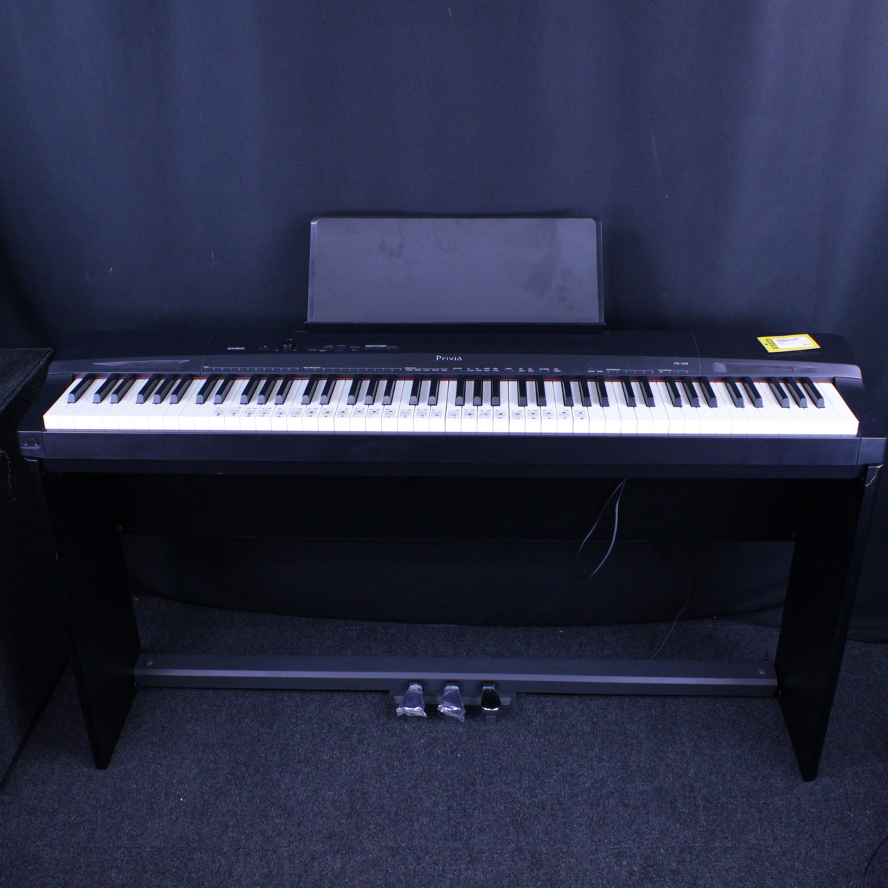 Used Casio PRIVIA PX-160 W/ STAND/PWR 88-Key Keyboard 88-key