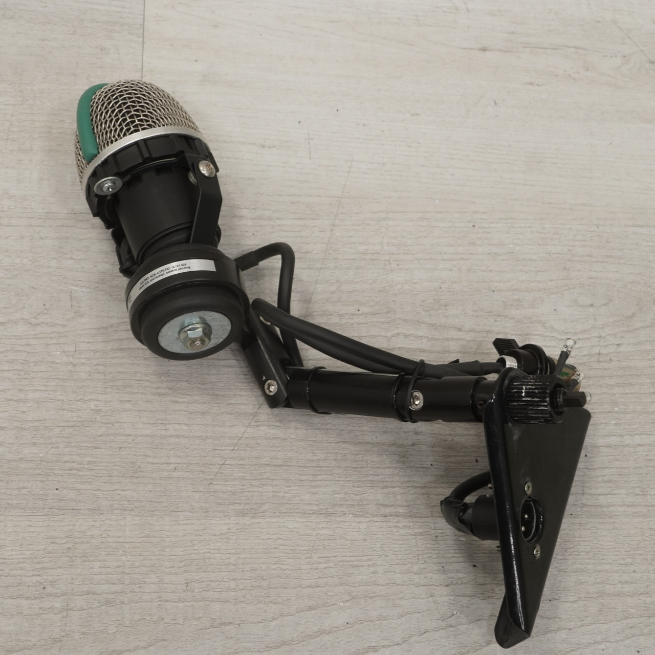 Used AKG D112 May Mount