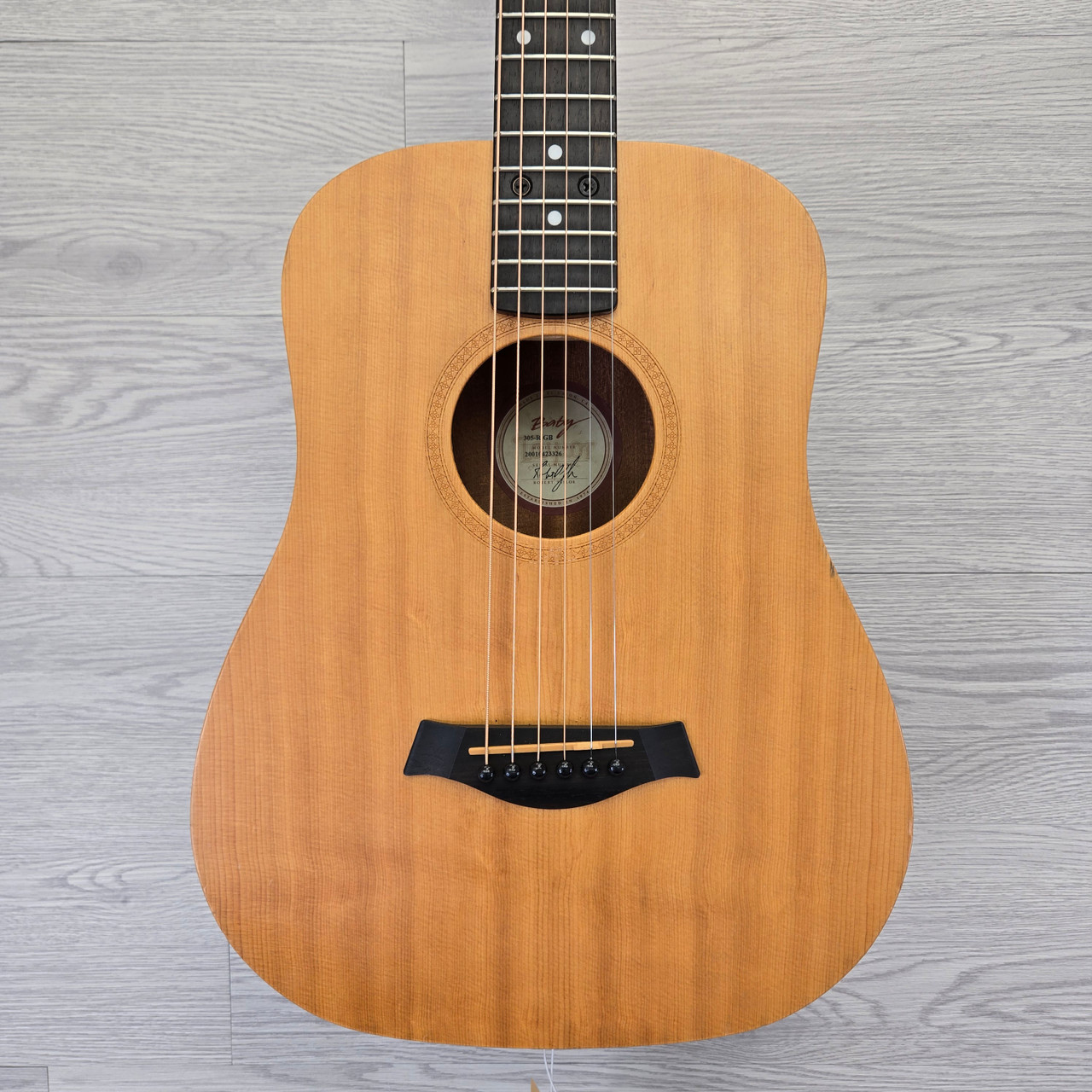 Used Taylor BABY 305 Solid Top Acoustic Guitar Natural