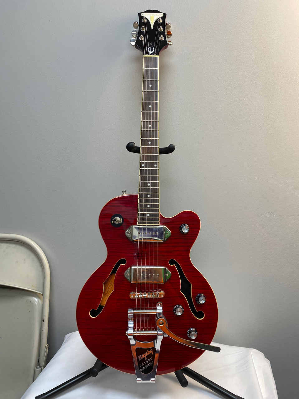 Used Epiphone WILDKAT W/ BIGSBY LP Type Electric Guitar Red 6-String