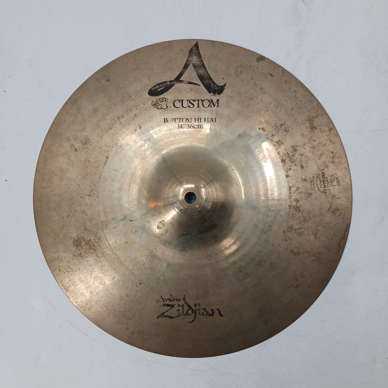 Used Zildjian 14 IN A CUSTOM PROJECTION TOP A BOTTOM Hi Hat