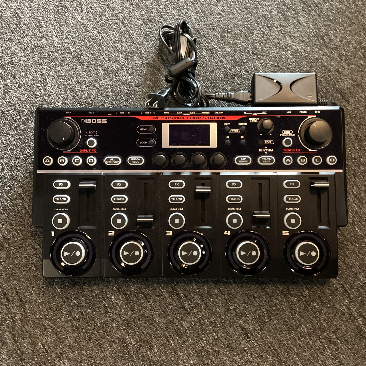 【未使用品】BOSS　RC-505mkII　ギター用ルーパー Amazon.com: BOSS RC-505mkII Loop Station | Industry-Standard