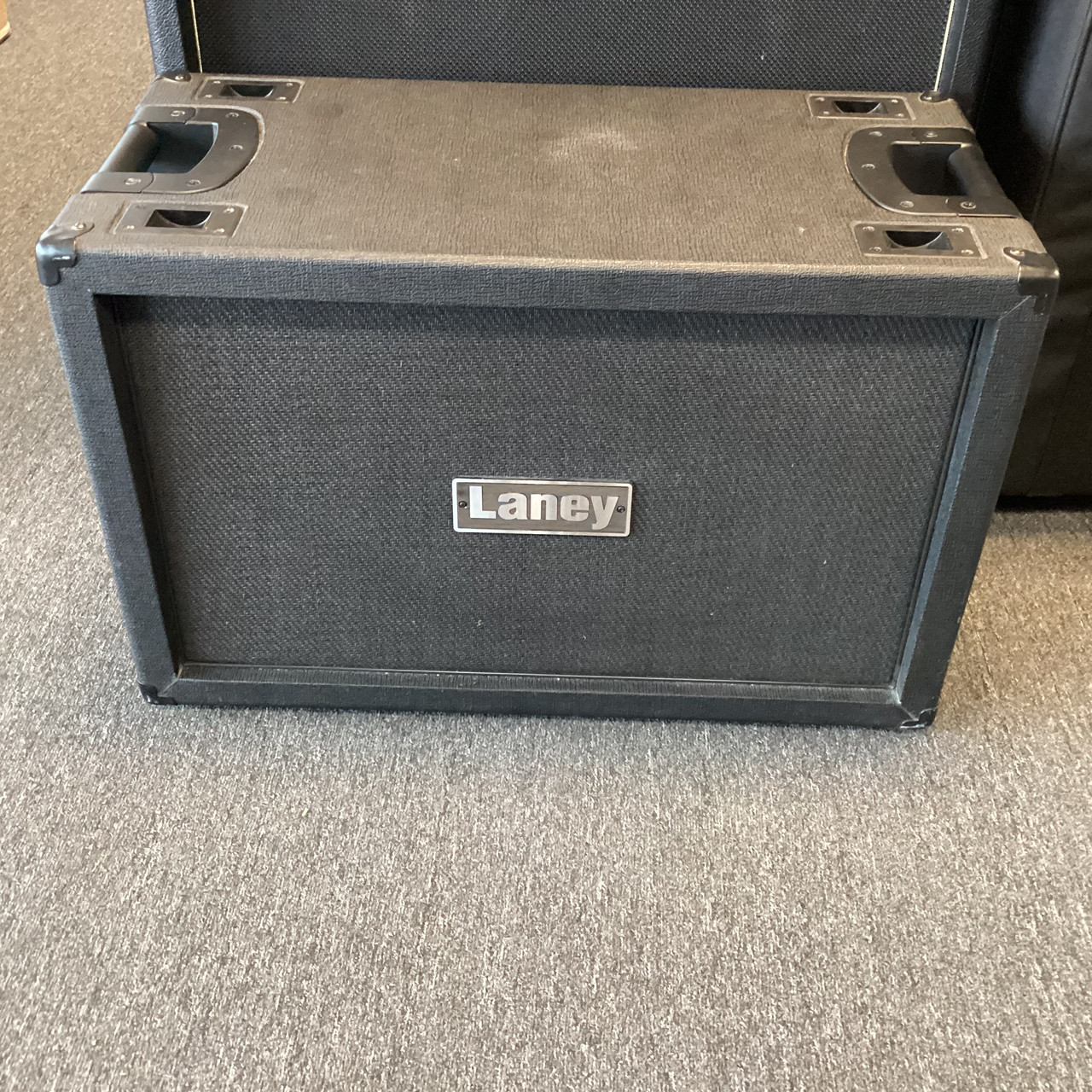 ギター Laney IRT212 Used Laney IRT212 2 x 12 Guitar Speaker Cabinet 2 x 12