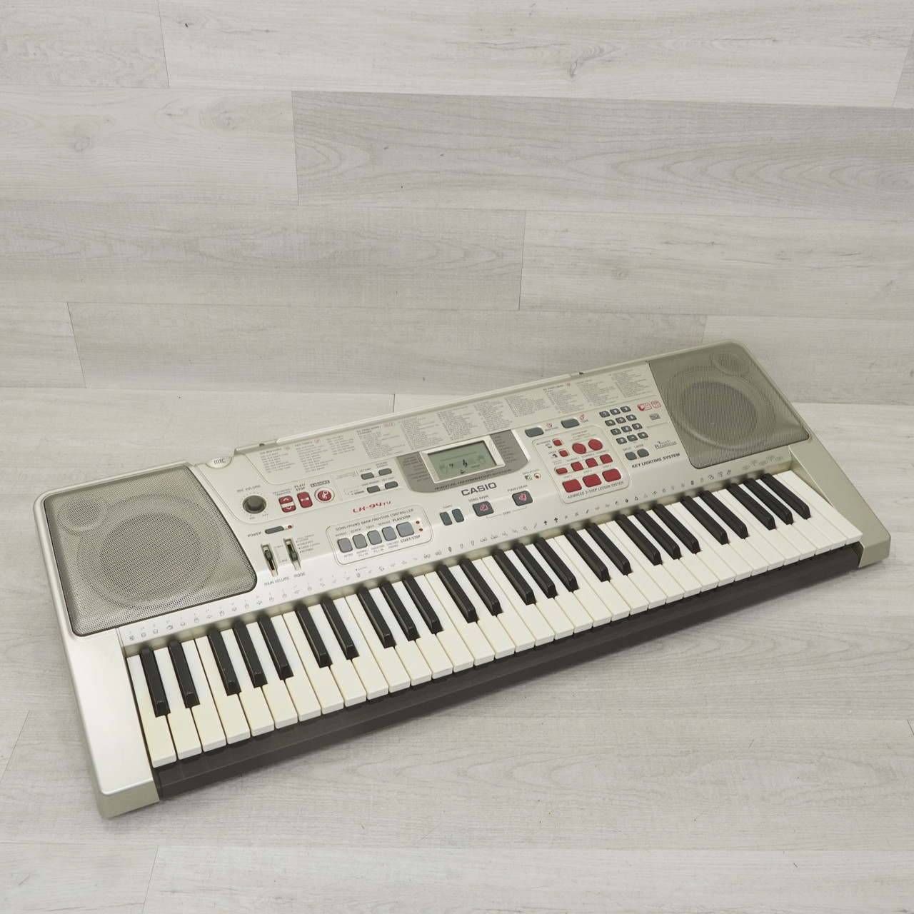 Used Casio LK-94TV 61-Key Keyboard 61-Key