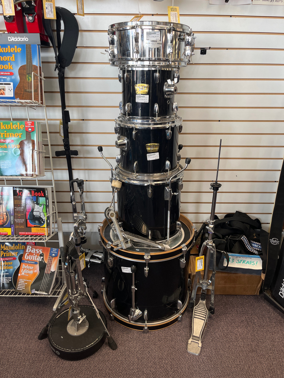 Used Yamaha YD 5 PC W STANDS AND KICK PEDAL Drum Shell Kit Black