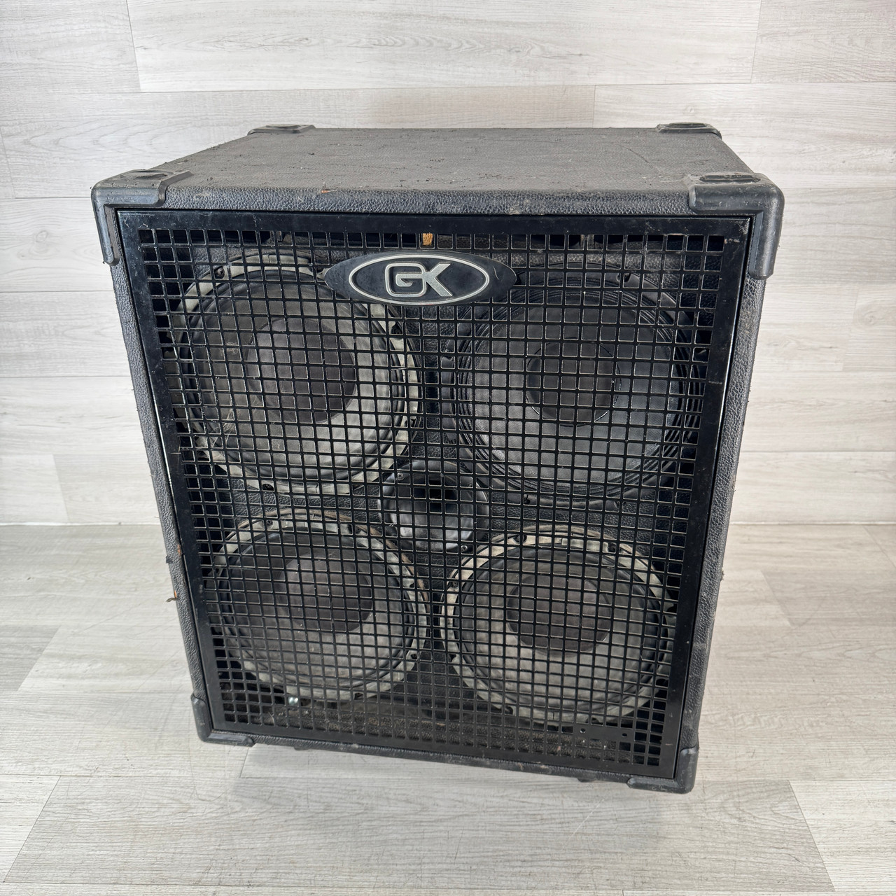 Used Gallien Krueger NEO 410 - 4 x 10-inch Bass Speaker Cabinet