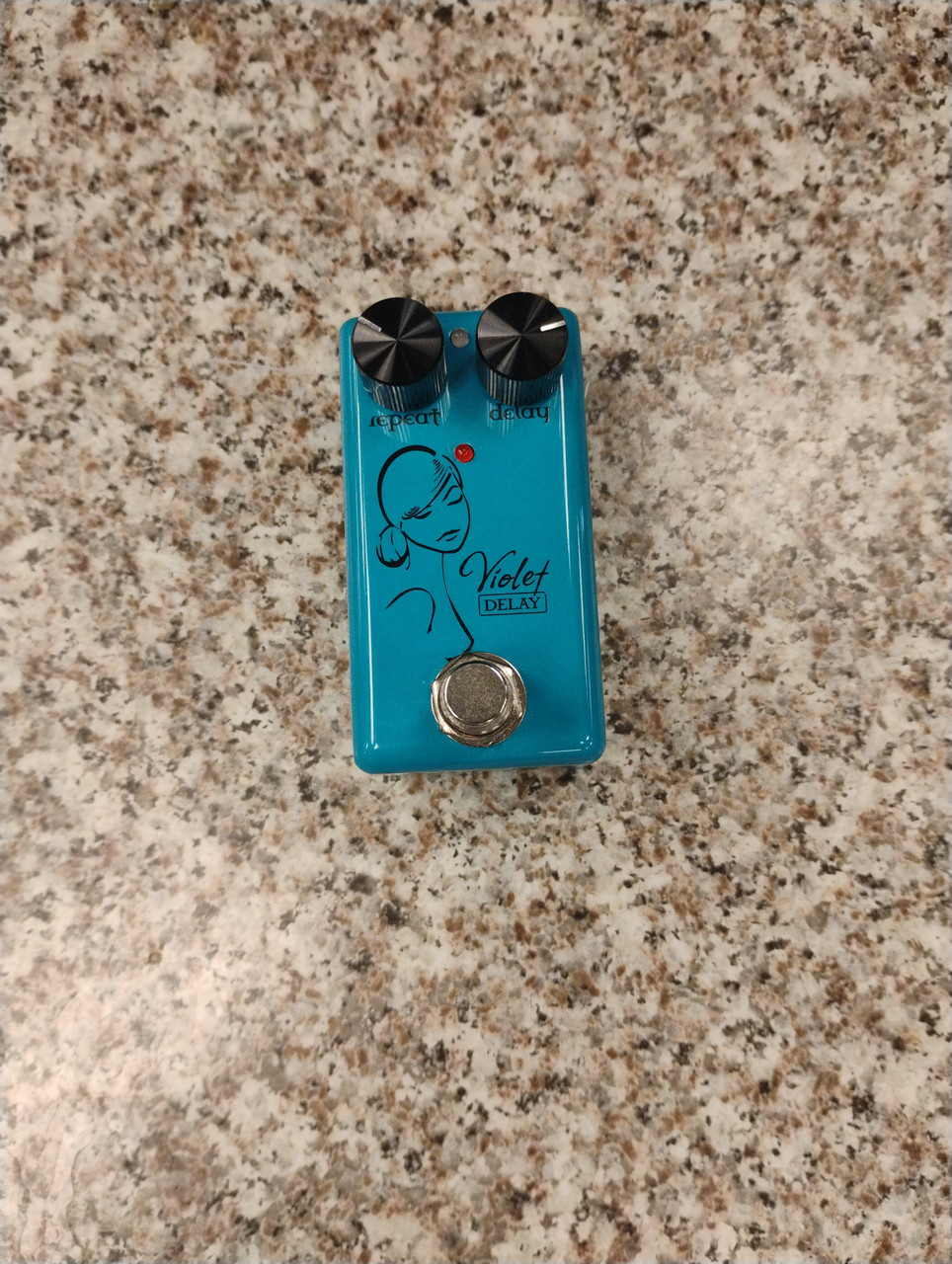 Used SEVEN SISTERS VIOLET DELAY Delay Pedal