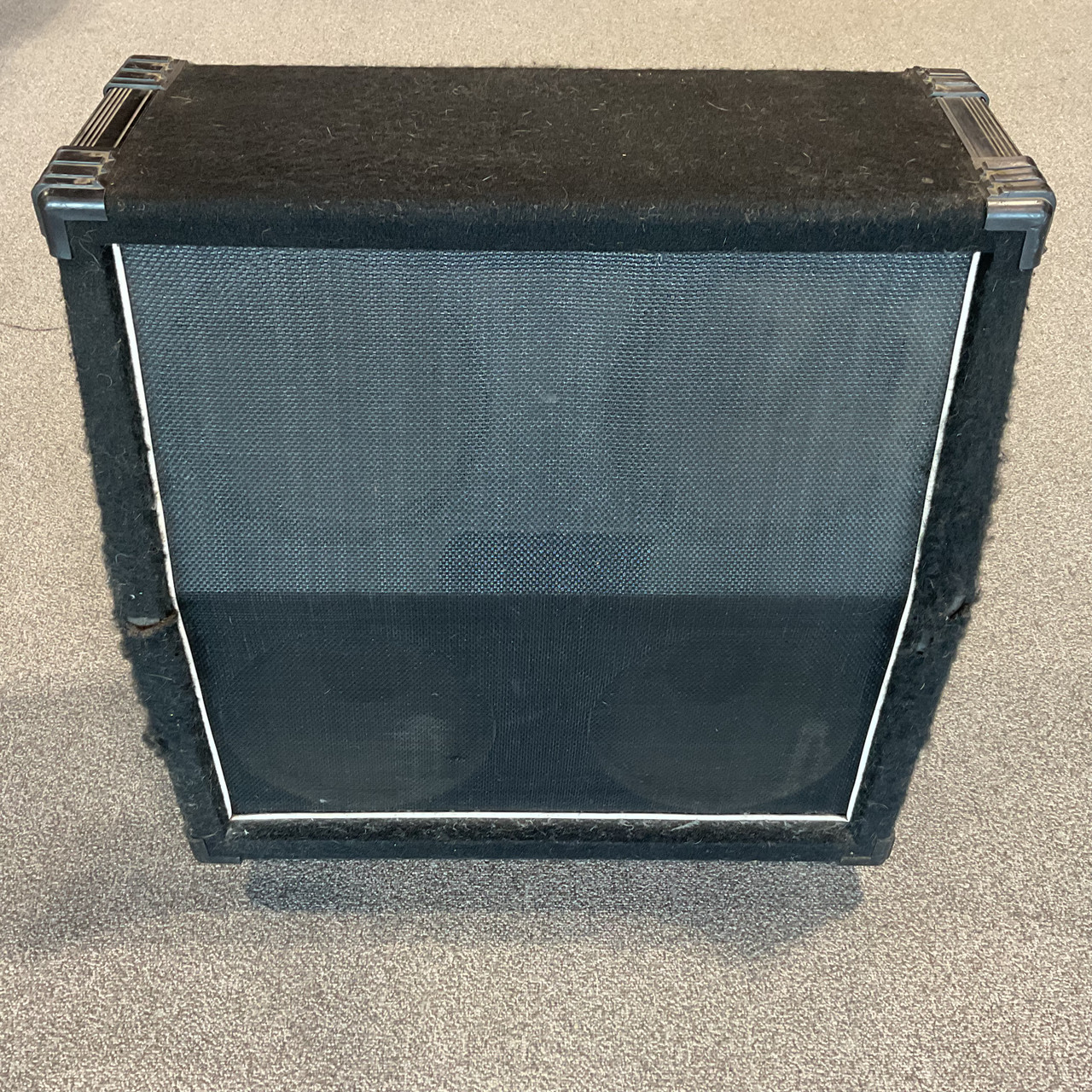 Used CRATE 4X12 Guitar Speaker Cabinet 41106-S000096792