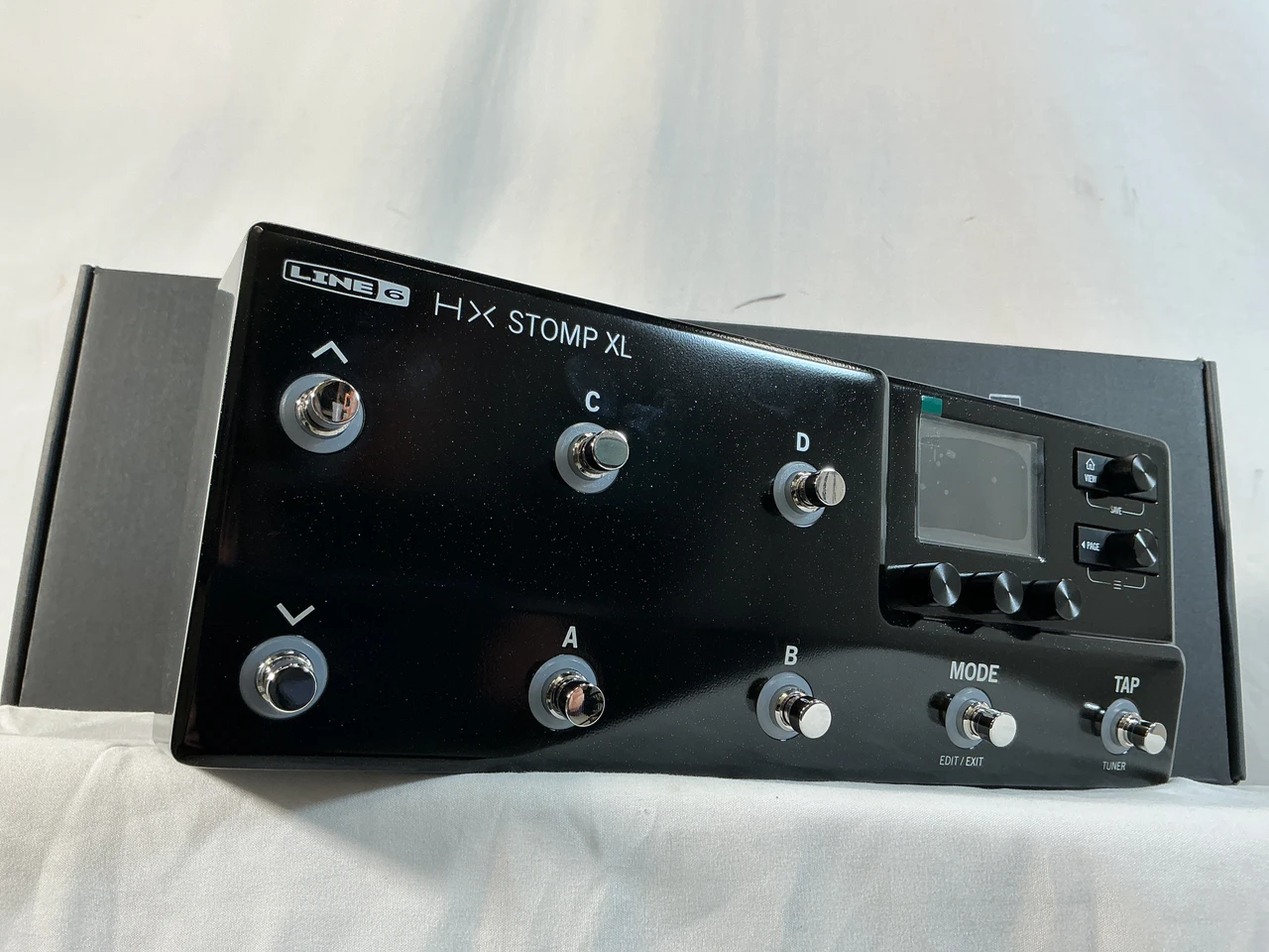 New Line 6 HX Stomp XL *NEW*