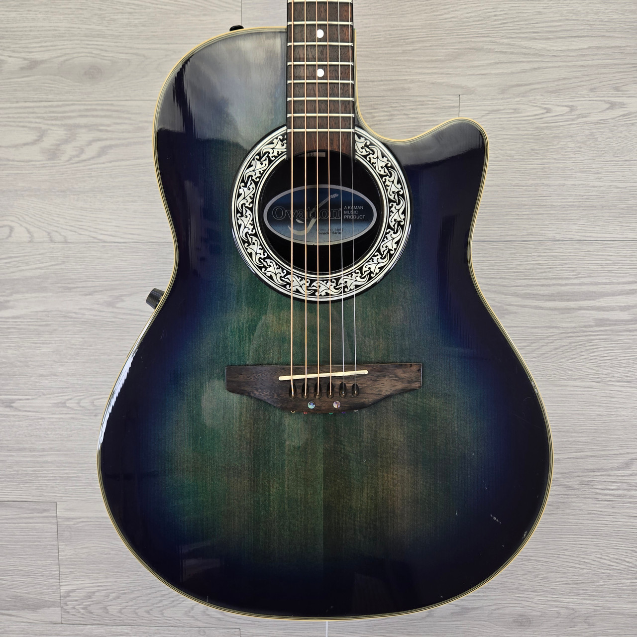 希少‼︎Ovation オベーションModel 3862. OVATION Pinnacle Shallow Cutaway (Model 3862) for sale