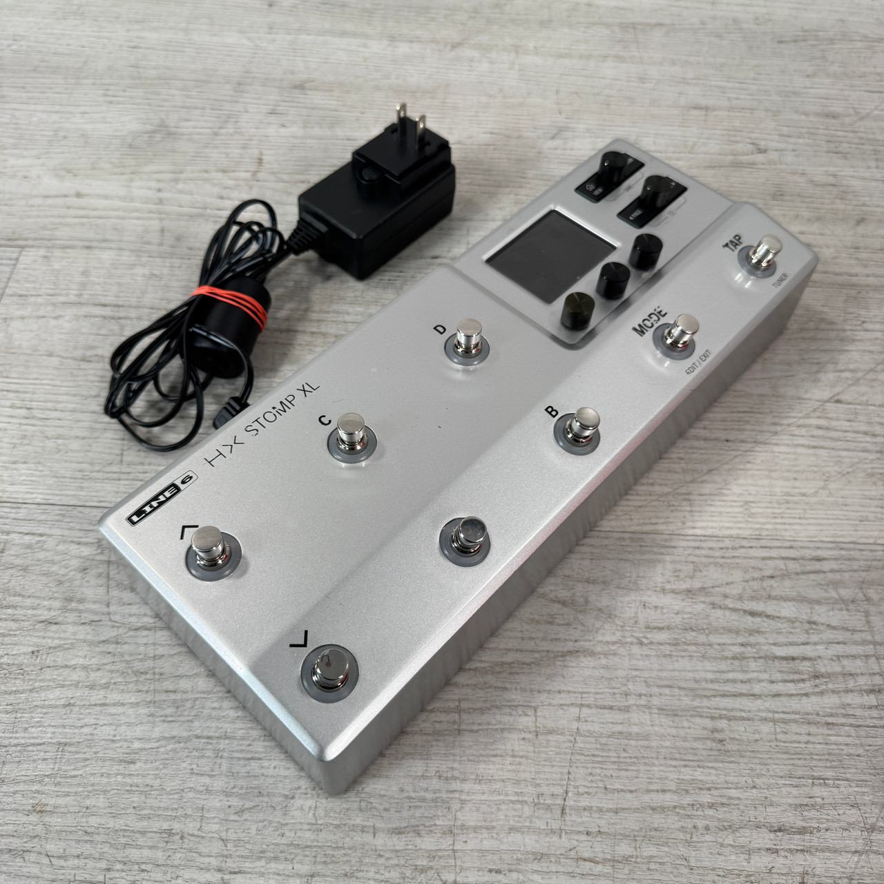 Used Line 6 HX Stomp XL - Guitar Multi-effects Floor Processor