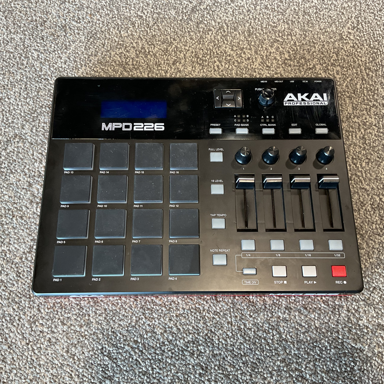 Used AKAI MPD226 Pad Controller