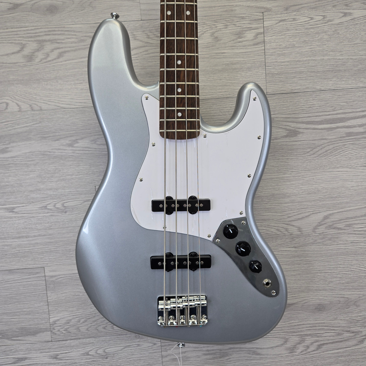 Used Squier AFFINITY JAZZ BASS SILVER 2021 J Type Bass Guitar