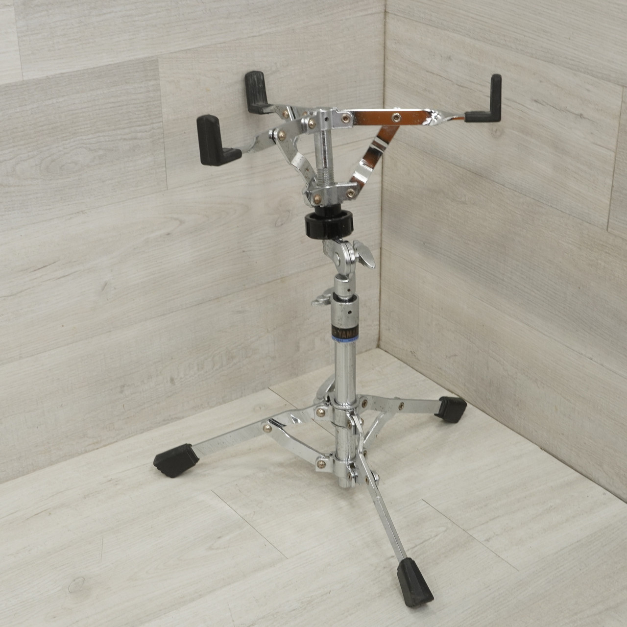 Used Yamaha SS652 Snare Stand