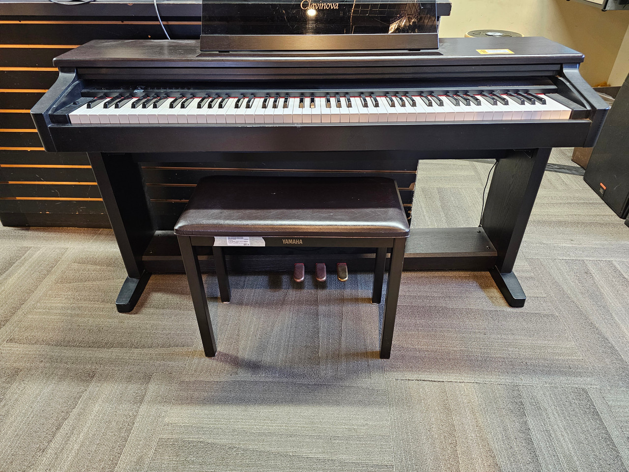 ■来店限定■　電子ピアノ　ヤマハ　Clavinova　CLP-123　1994年製 ヤマハの電子ピアノを熊本市北区で無料引取しました！ Clavinova