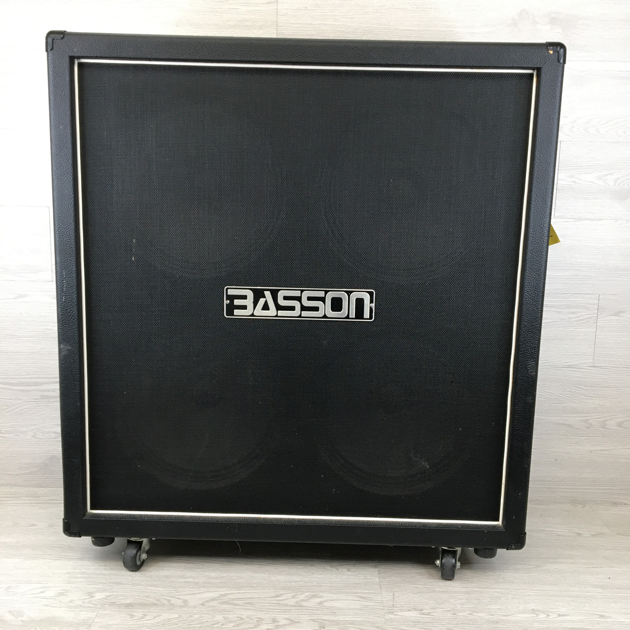 Used BASSON SOUND B412BK 300W 4X12 CAB 4 x 12 Guitar Speaker