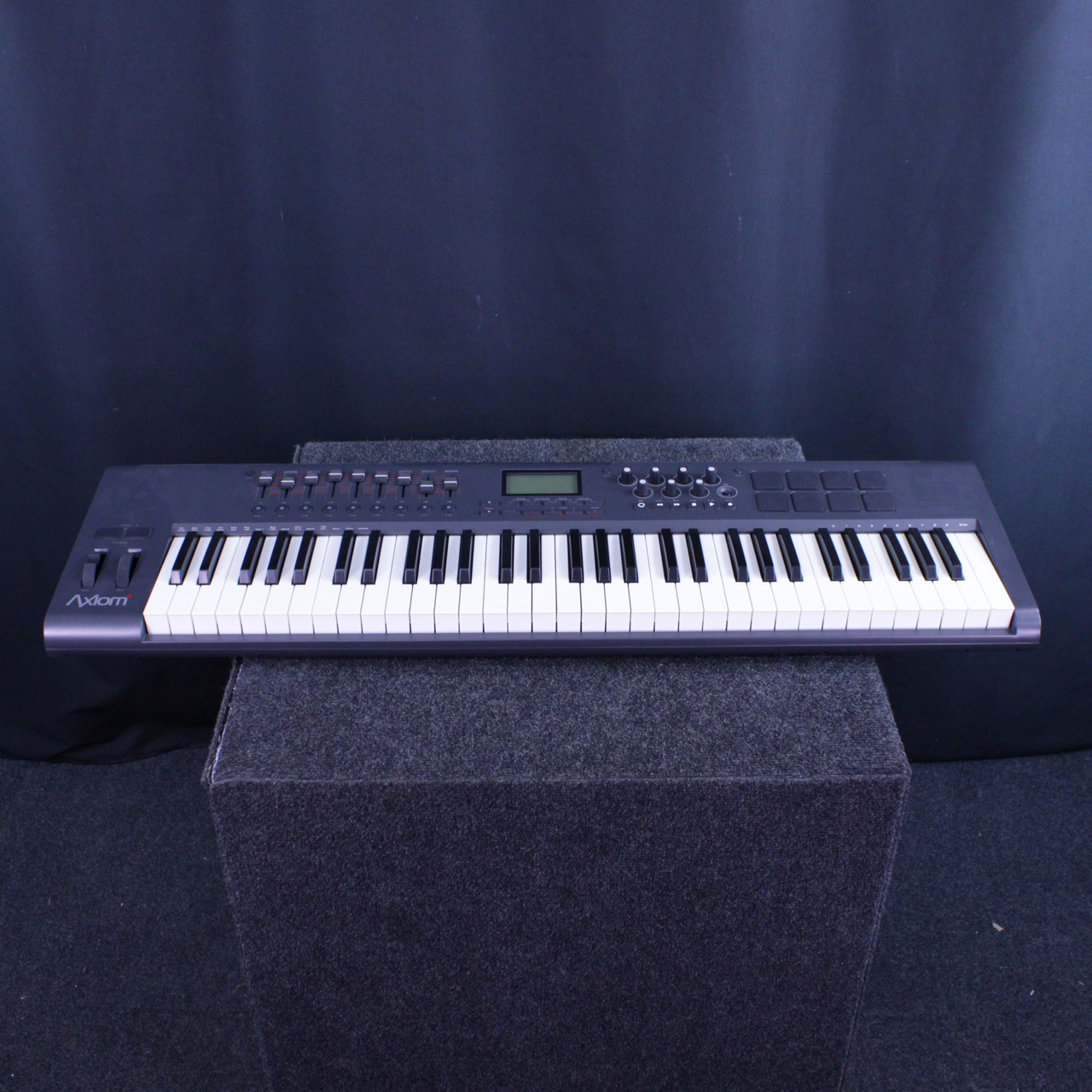 Used M-Audio AXIOM 61 MIDI CONTROLLER 61-Key Controller 61-Key