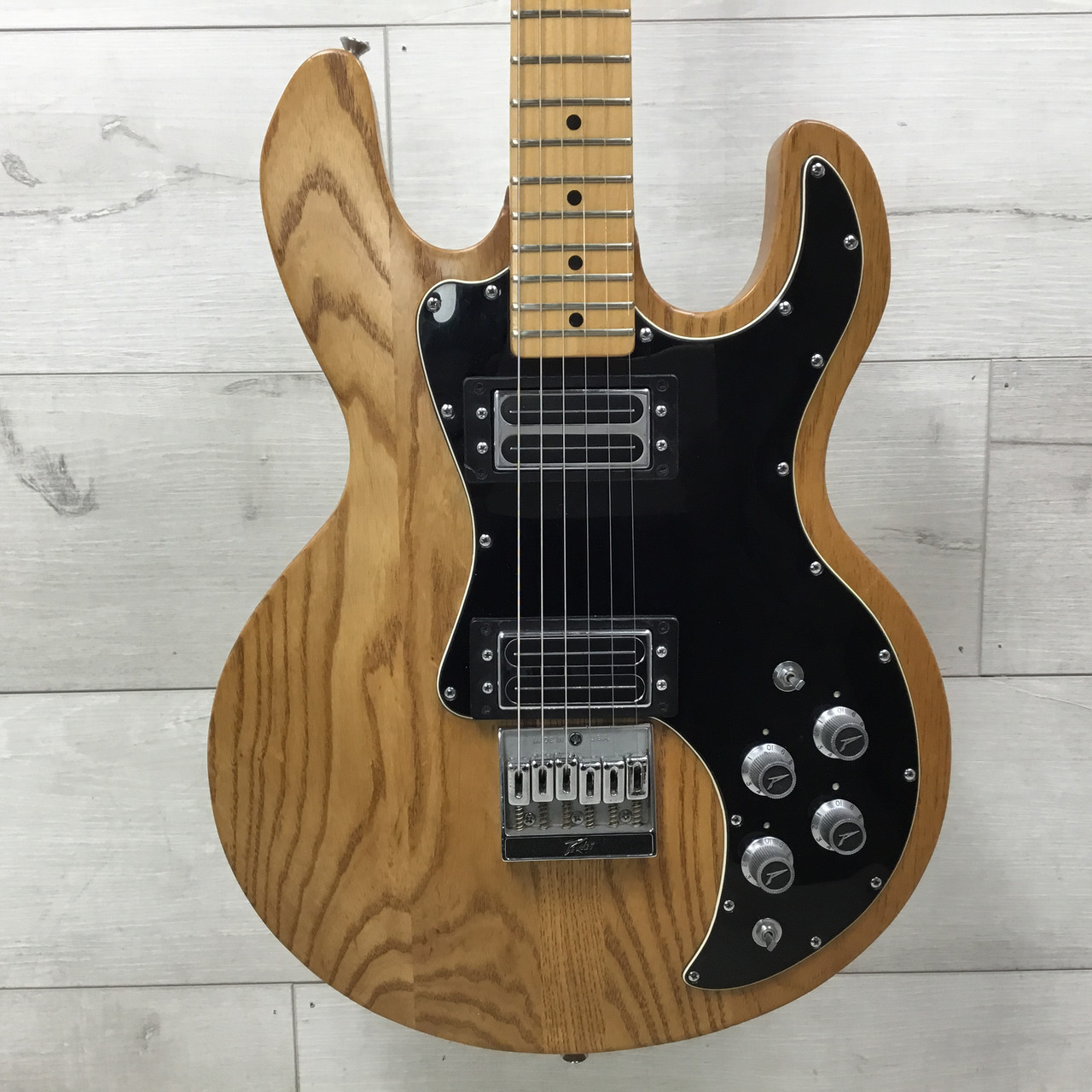 Used Peavey T-60 1982 NATURAL WITH CASE Vintage Double Cutaway