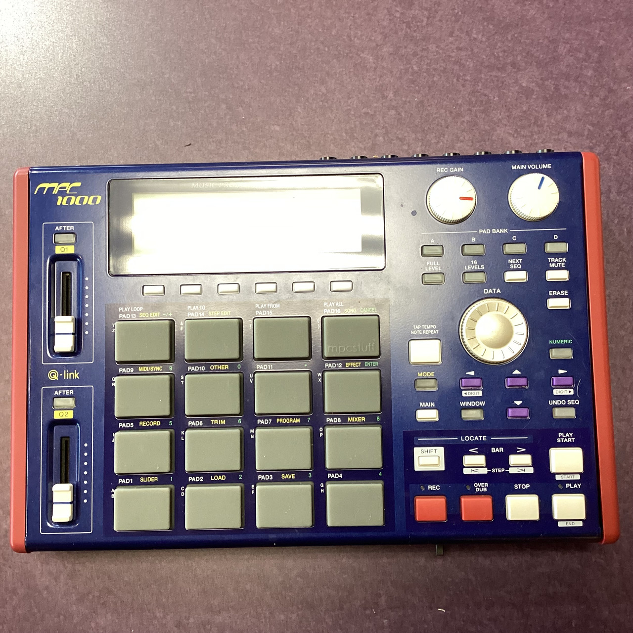 Used Akai MPC1000 Sampler