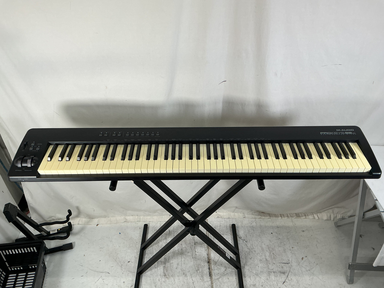 Used M-Audio PROKEYS 88 SX 88-Key Keyboard 88-key