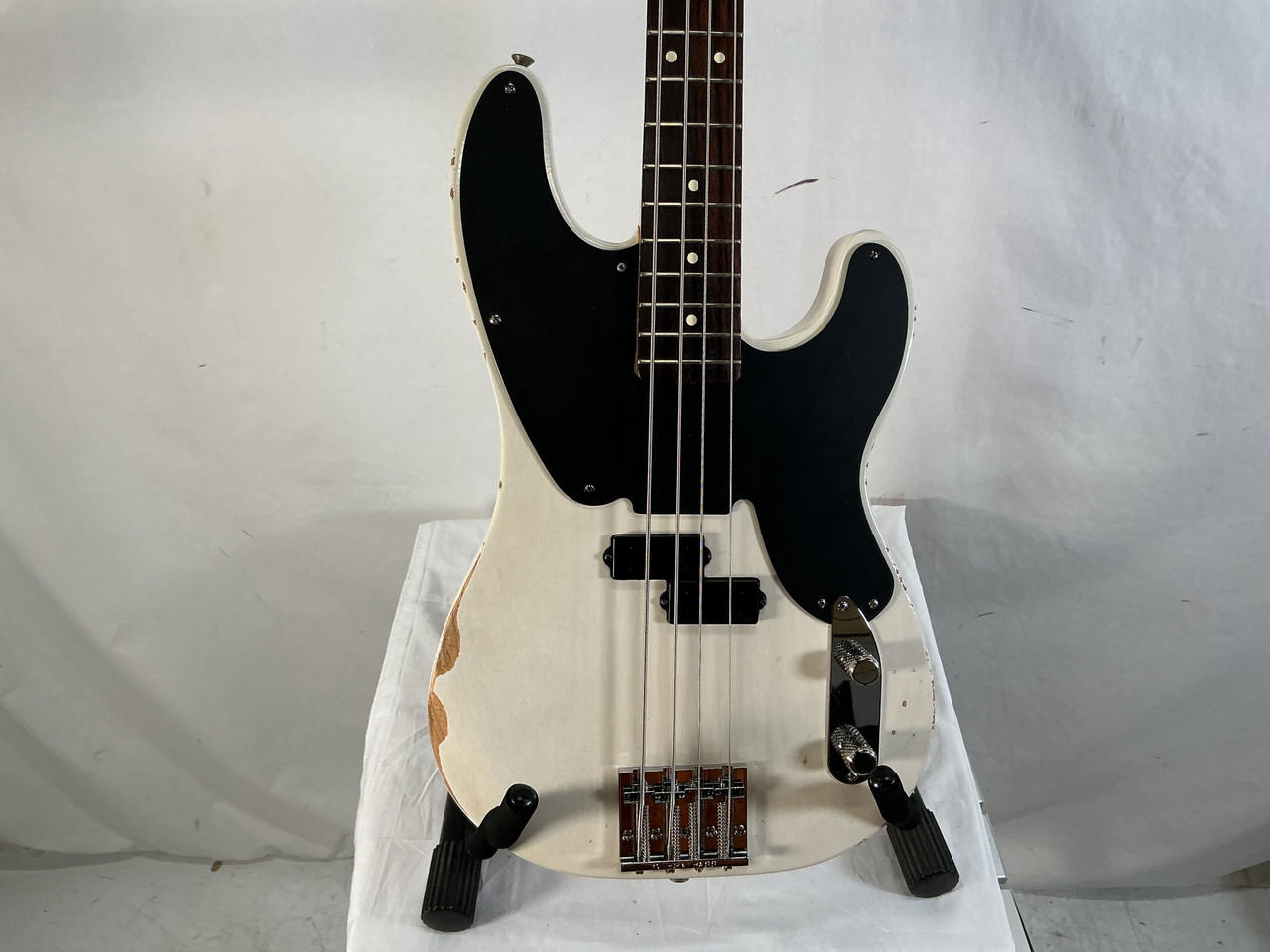 Used Fender 2010 MIKE DIRNT PRECISION BASS MIM P Type Bass Guitar