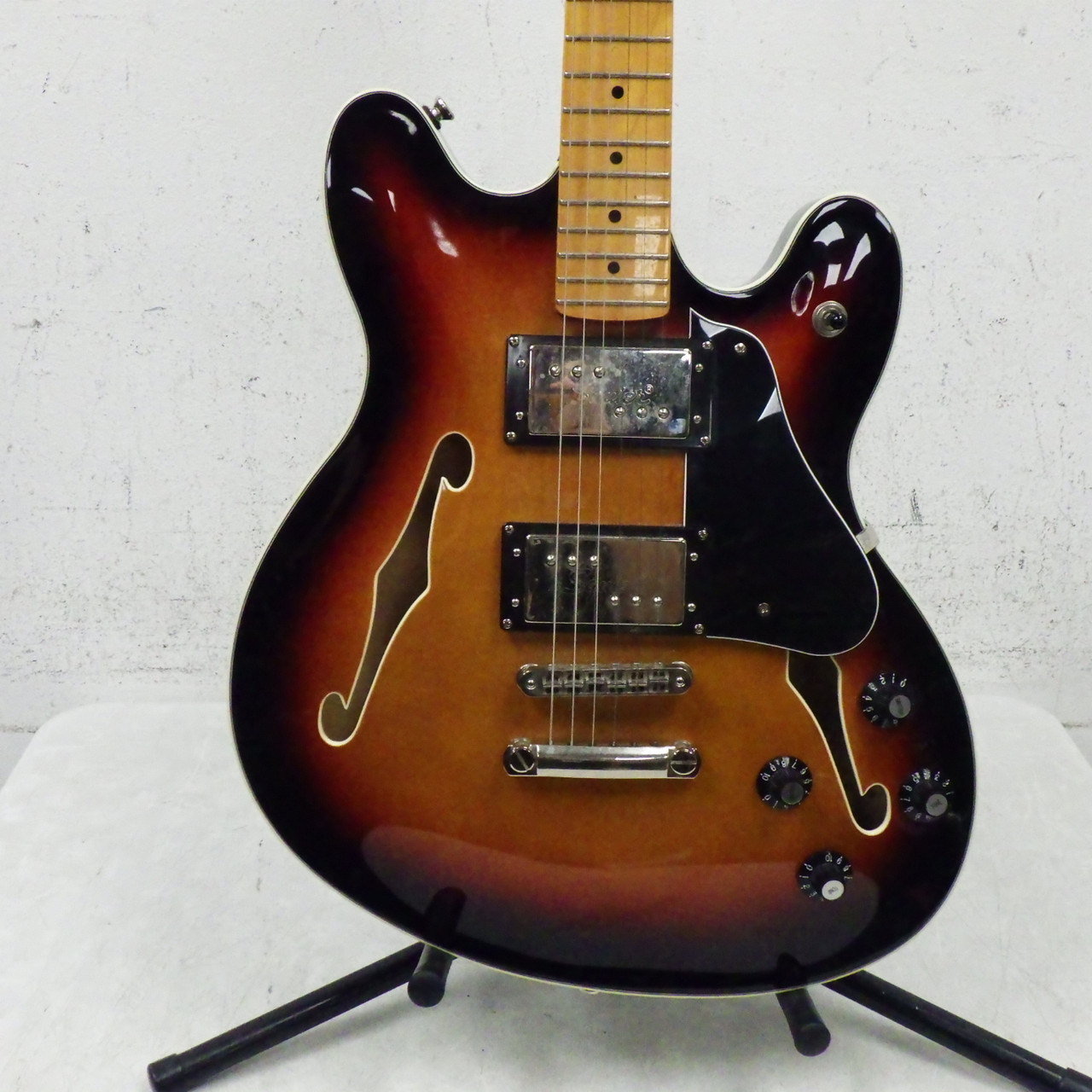Used Squier CLASSIC VIBE STARCASTER Semi-Hollow Electric Guitar