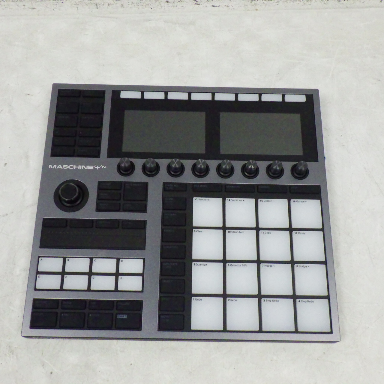 Used Native Instruments MASCHINE+ HW STANDALONE Sampler