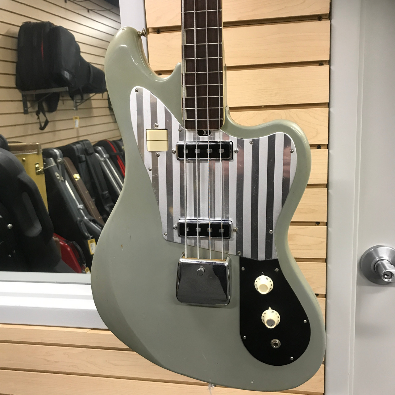 Used Teisco EB-200 Vintage Bass Guitar Silver/Gray 4-String