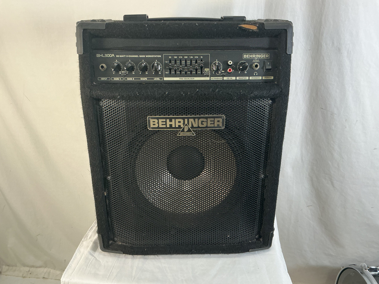 【値下げ】BEHRINGER BHL900A ベース用アンプ Used Behringer BXL900A BASS AMP Bass Combo Amplifier Other