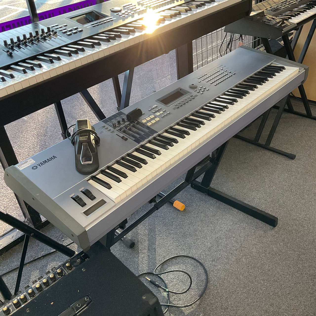 鍵盤楽器 YAMAHA MOTIF ES8 ヤマハ | MOTIF ES8 - シンセサイザー - 概要