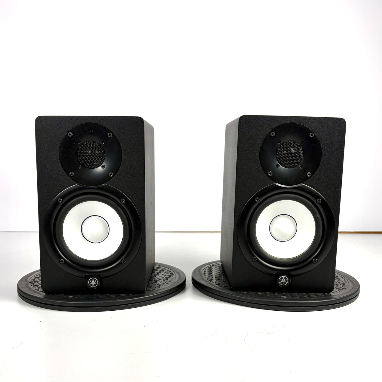 Used Yamaha HS5 Powered Studio Monitor Pair