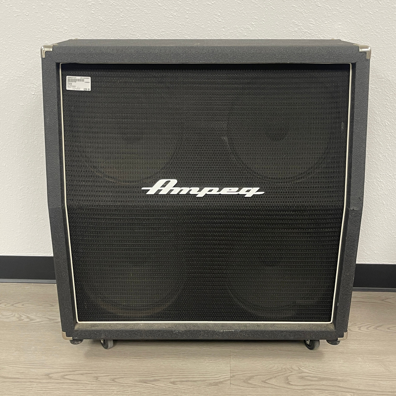Used Ampeg V-412 4 x 12 Guitar Speaker Cabinet 4 x 12