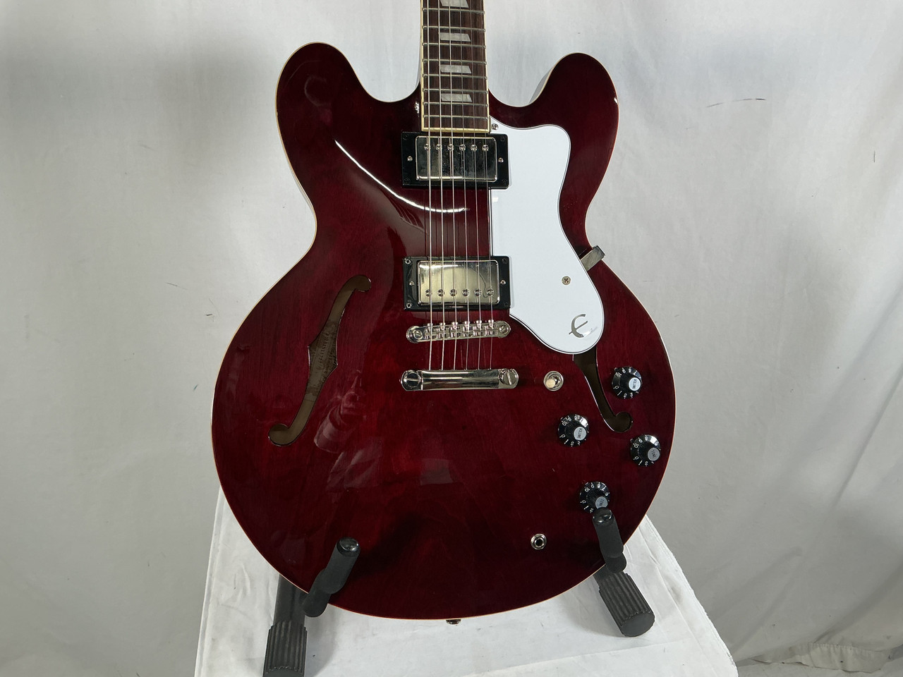 Used Epiphone NOEL GALLAGHER RIVIERA Double Cut Electric Guitar