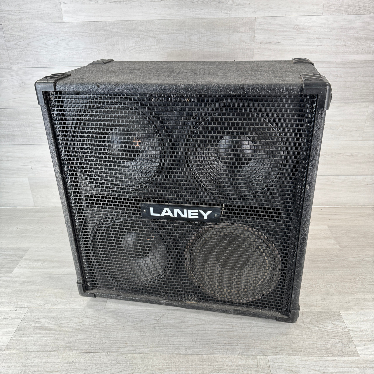 Used Laney B410 - 4 x 10-inch Bass Speaker Cabinet - Local Pickup Only