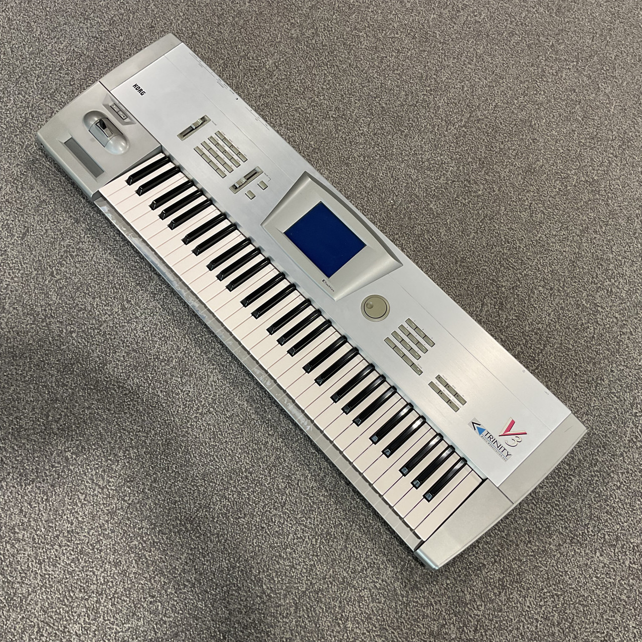 【音出確認済】KORG TRINITY V3 61鍵盤 Used KORG TRINITY V3 Synthesizer