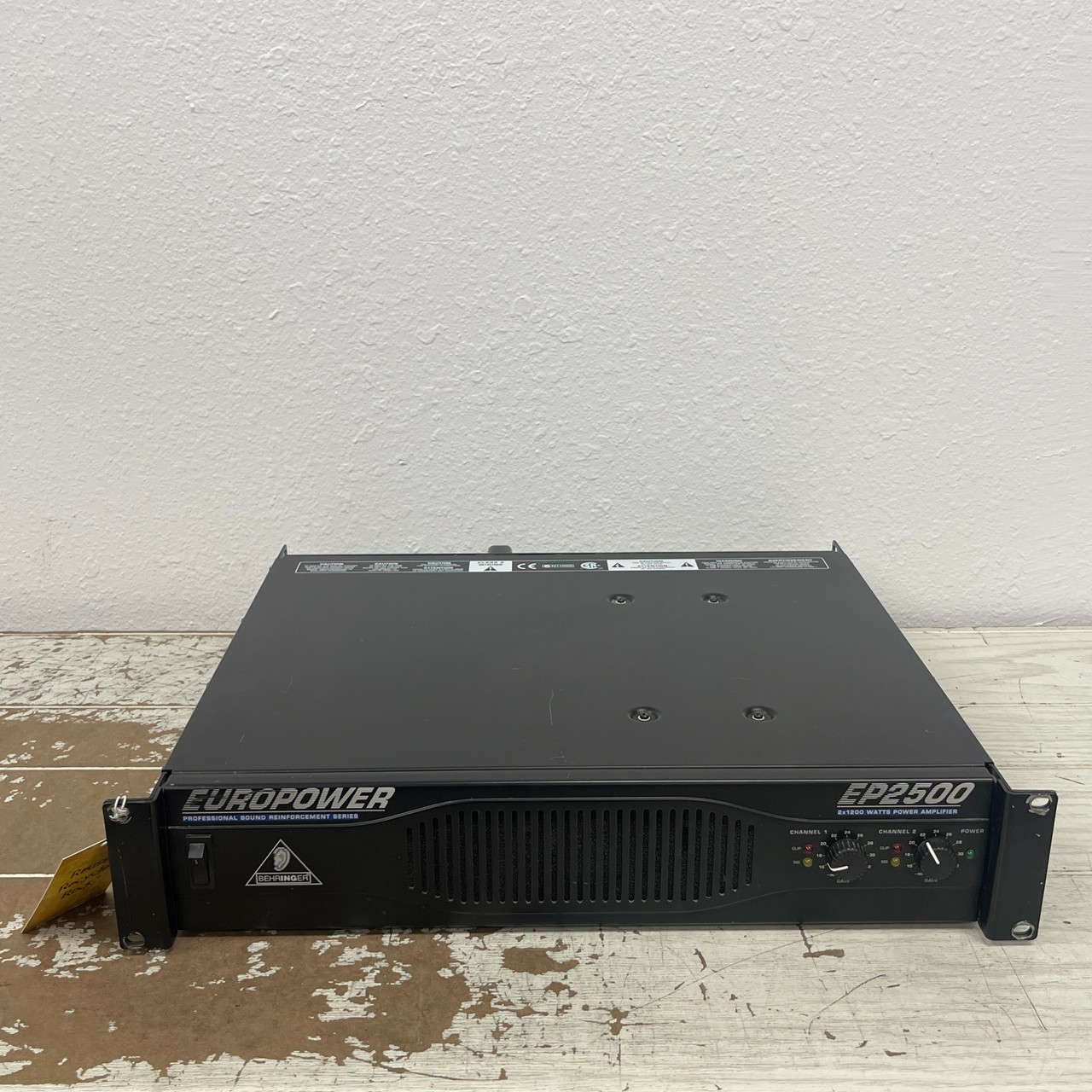 Used Behringer EUROPOWER EP2500 Power Amplifier