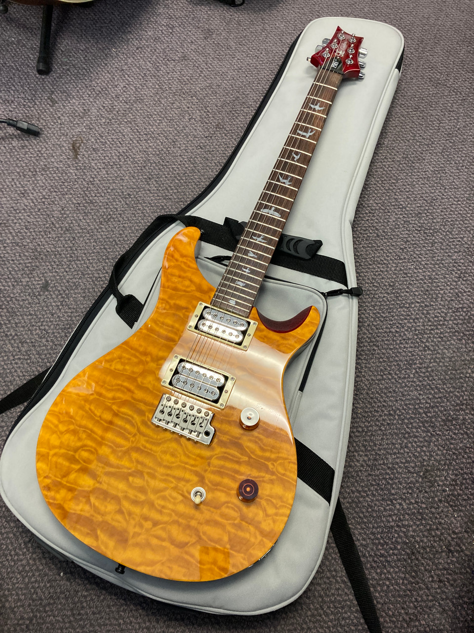 ギター Paul Reed Smith PRS SE Custom PRS Paul Reed Smith SE Custom 24 Electric Guitar | zZounds