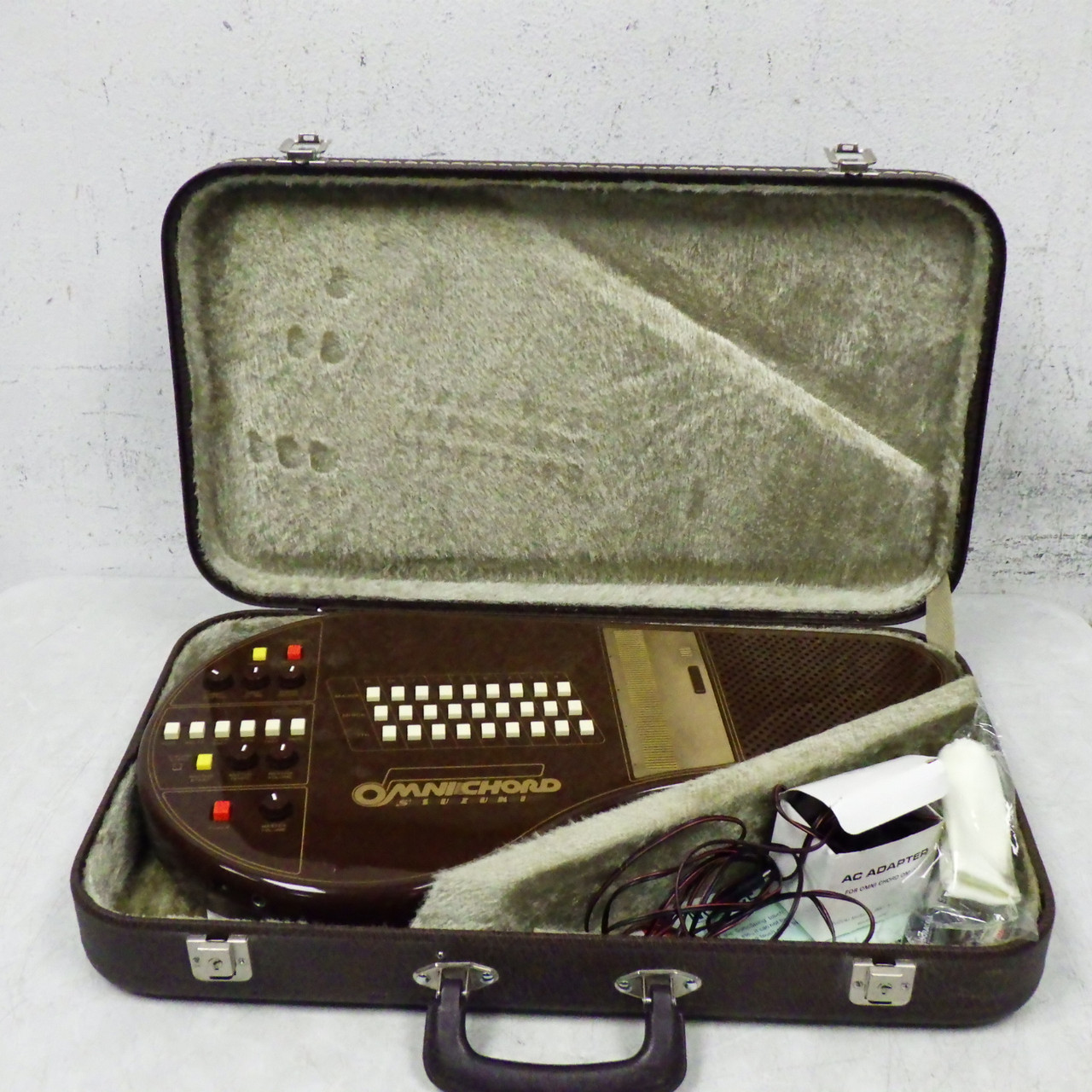 Used SUZUKI OMNICHORD OM-27 Vintage Compact Synthesizer Compact