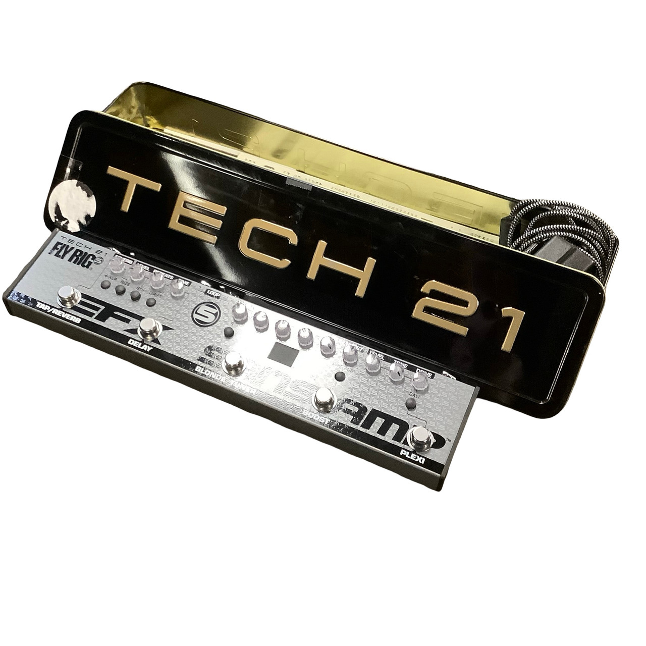 Used Tech 21 FLY RIG 5 V2 Guitar Effect