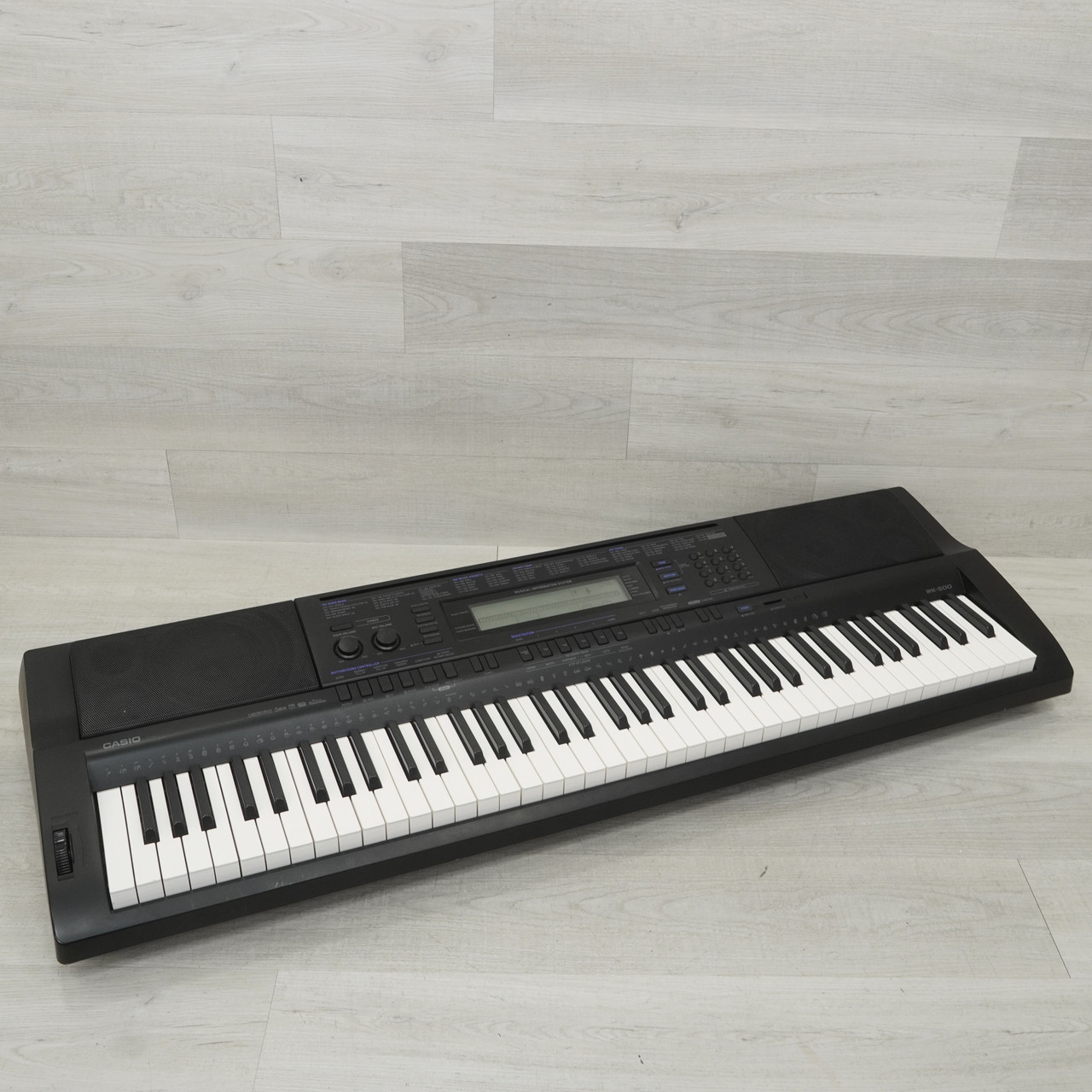 Used Casio WK-500 76-key Keyboard
