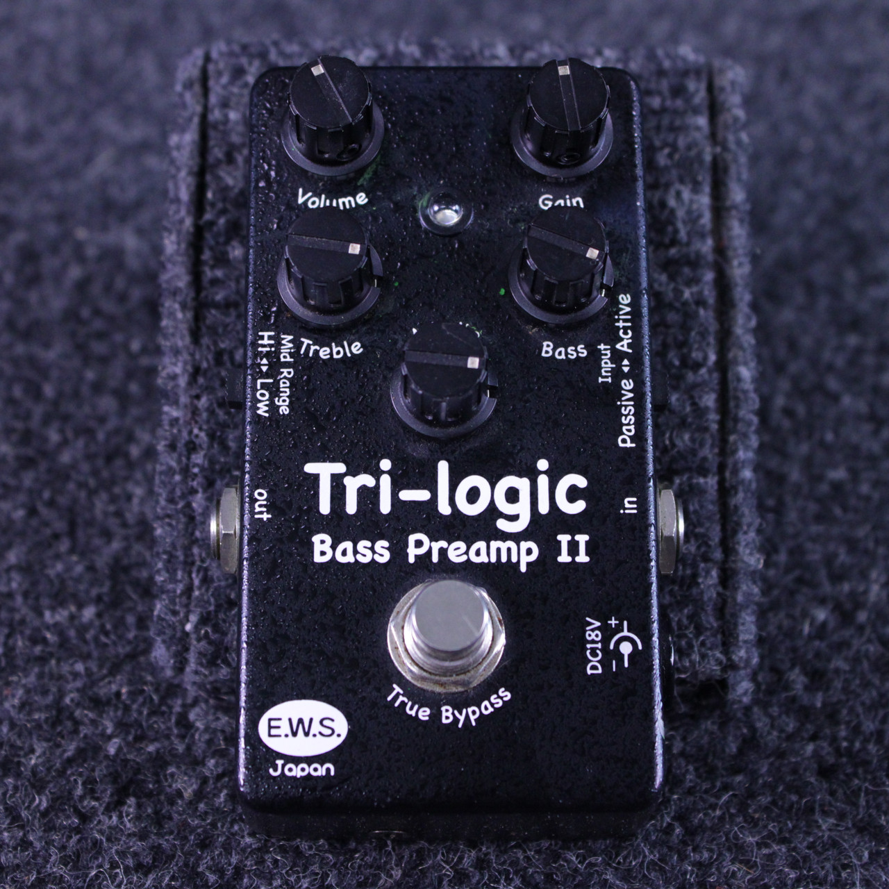Used EWS TRI LOGIC BASS PREAMP II Bass Pre-Amp Pedal