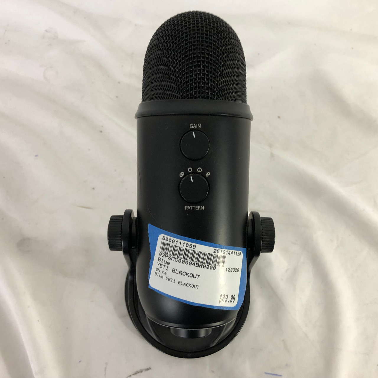Used Blue YETI BLACKOUT USB Microphone