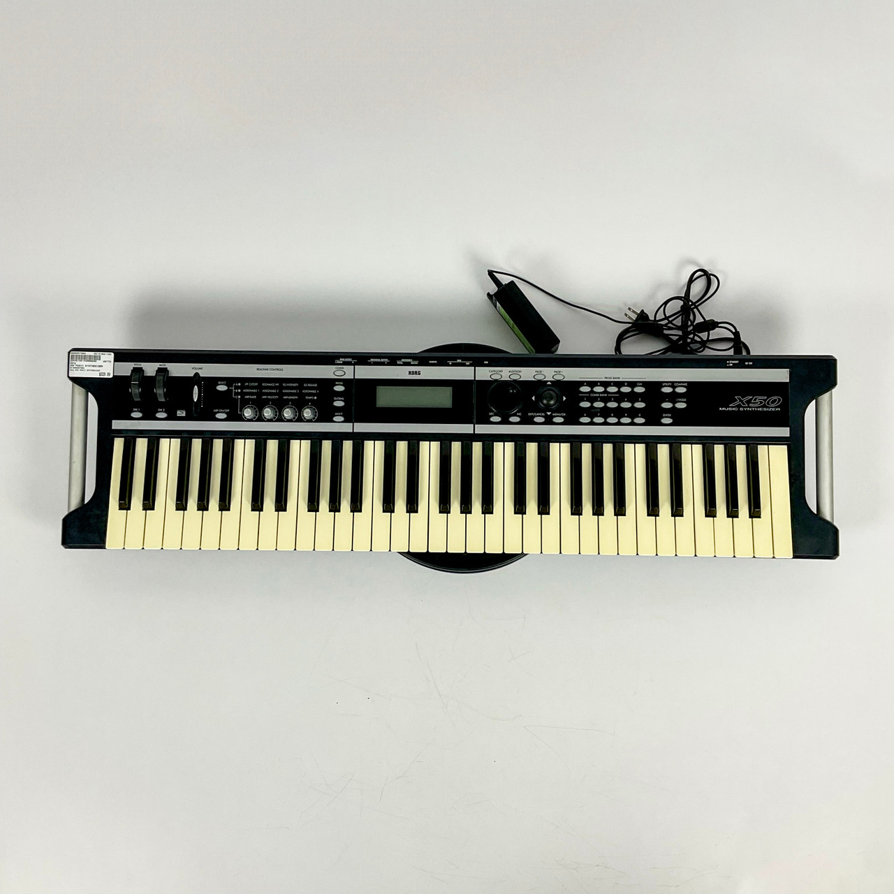 Used Korg X50 Music Synthesizer 61-Key