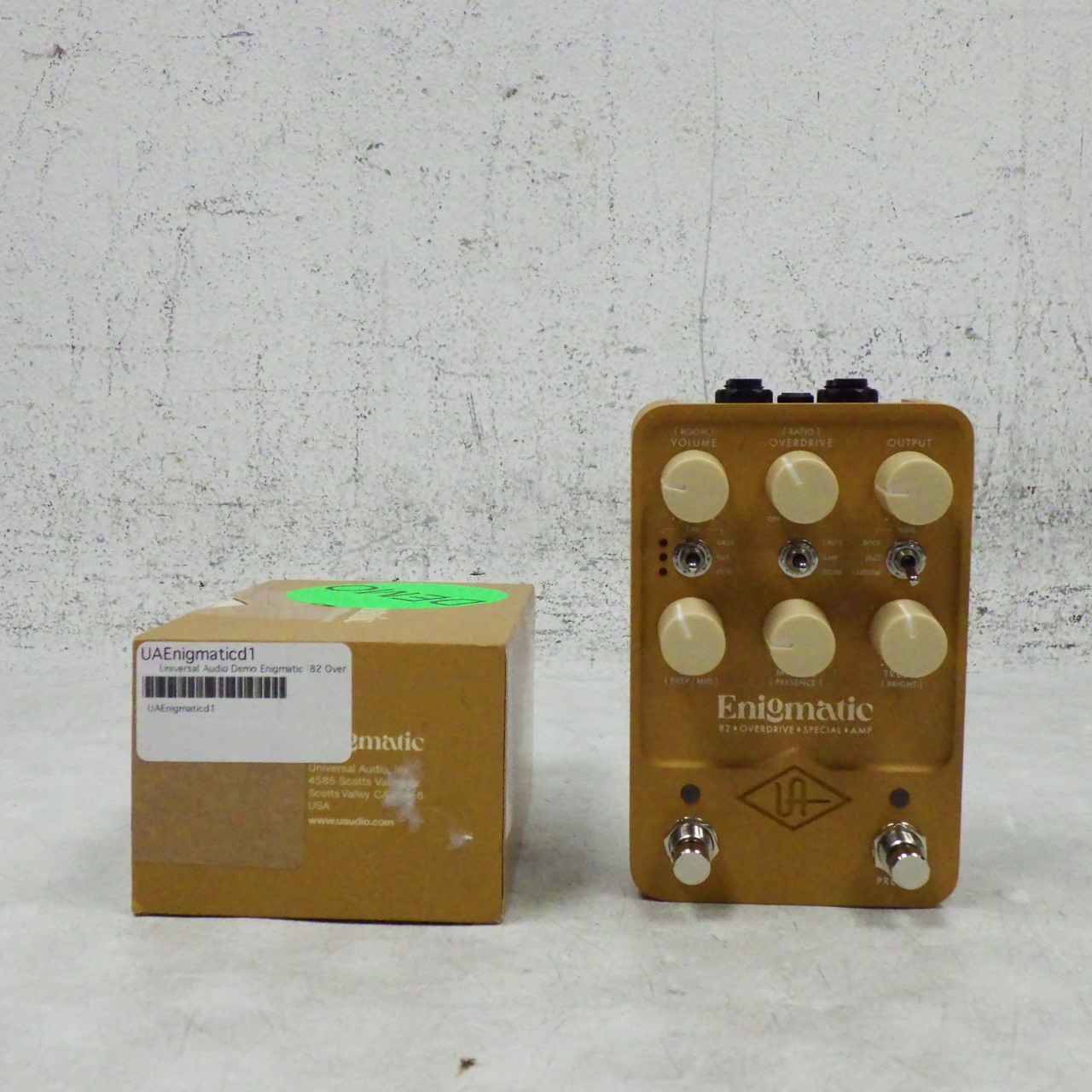 Used UNIVERSAL AUDIO ENIGMATIC 82 OVERDRIVE Overdrive Pedal