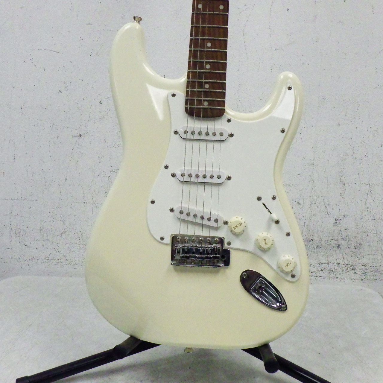 Used Squier 20TH ANNIVERSARY STRAT S Type Electric Guitar White 6