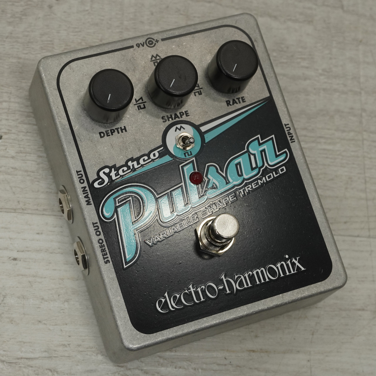 electro-harmonix Stereo Pulsar トレモロ 【公式ショッピングサイト】